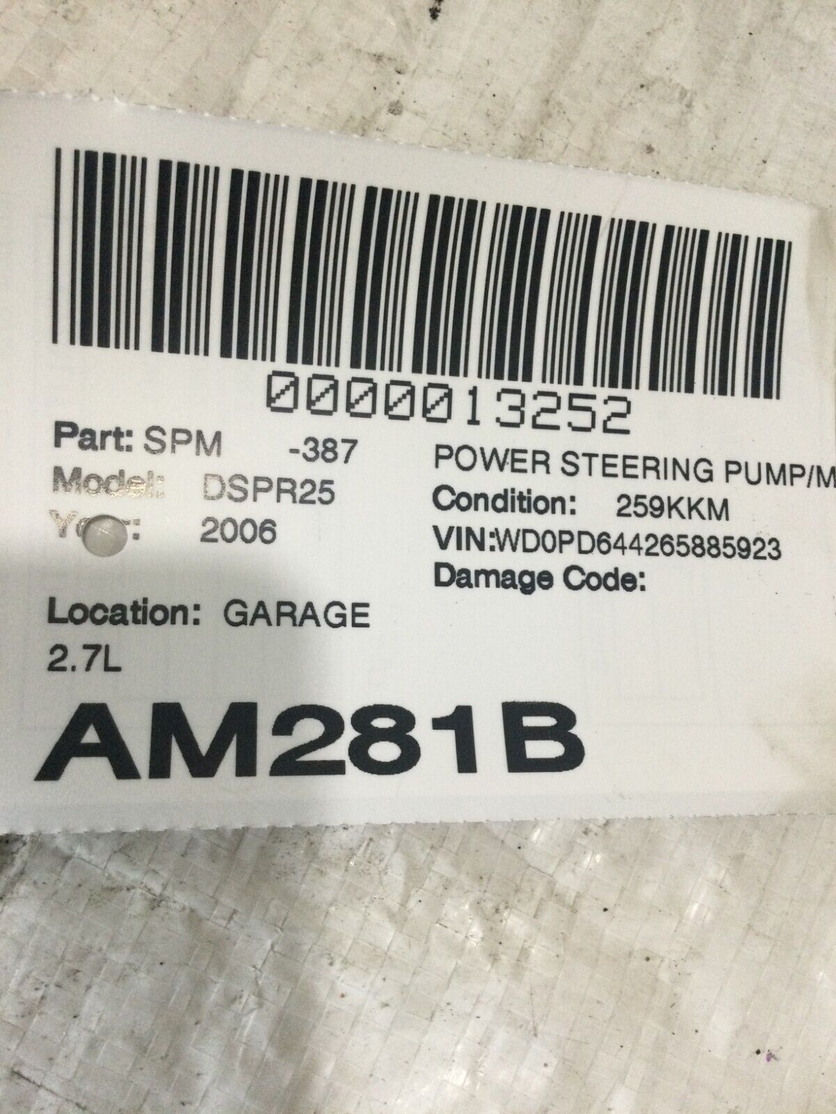 2006 Dodge  Sprinter  2500 Power  Steering Pump  2.7L OEM