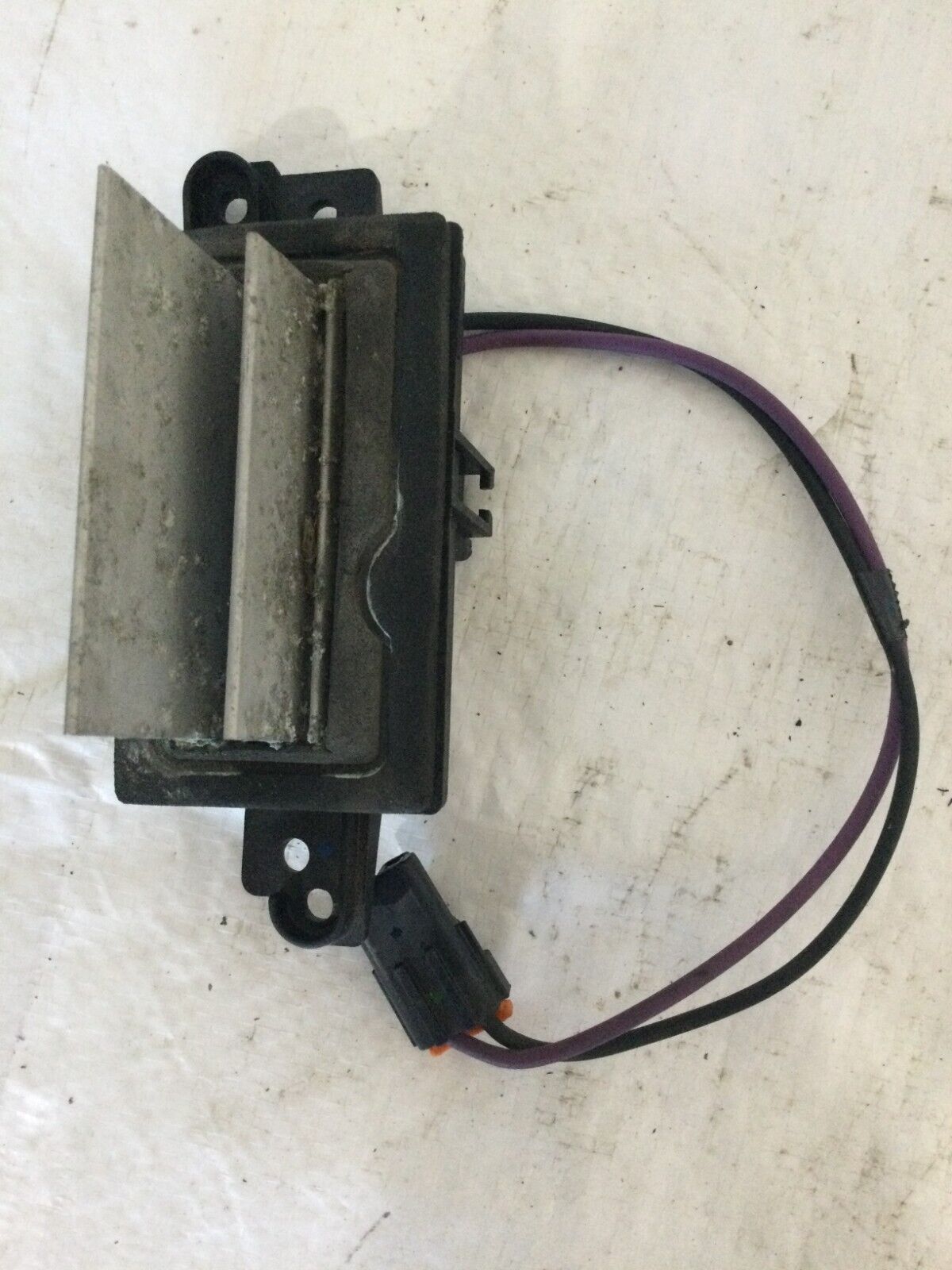 2003-2006 Cadillac Escalade EXT Front Blower Motor Resistor Module OEM 52495874