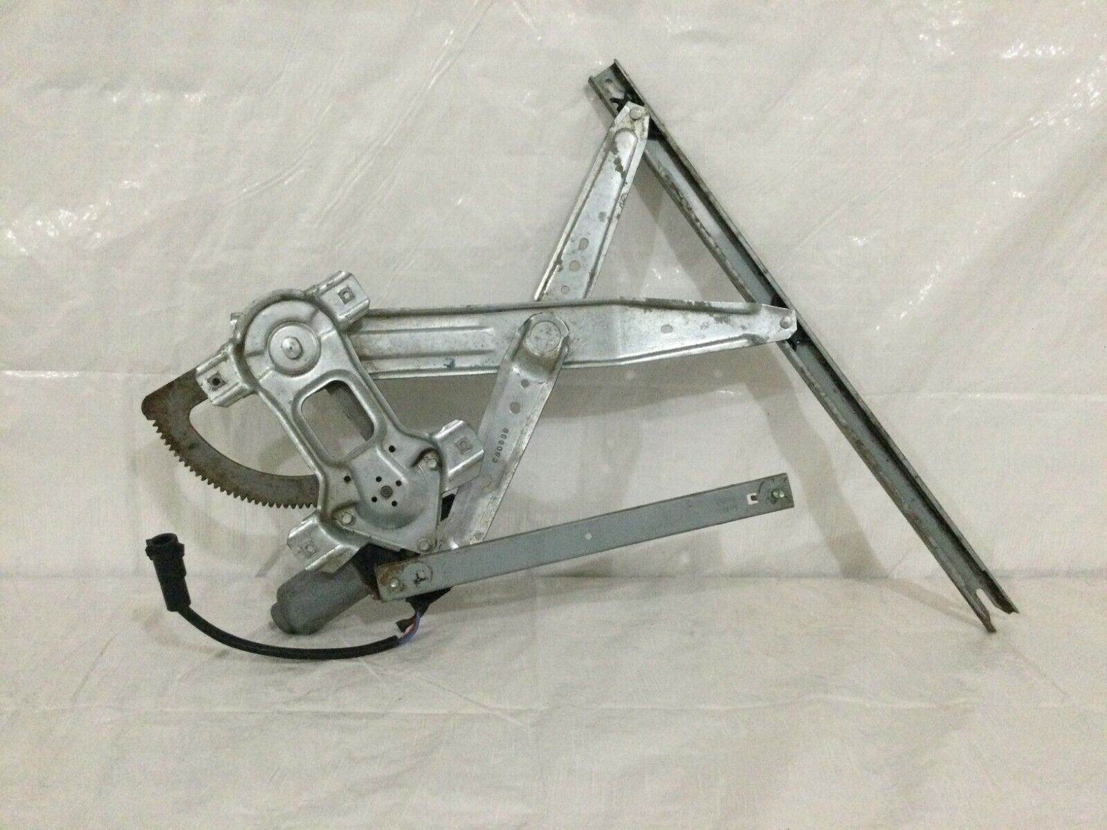2006 Ford F350SD F-350SD Super Duty Rear Left Window Motor W/ Regulator OEM LH