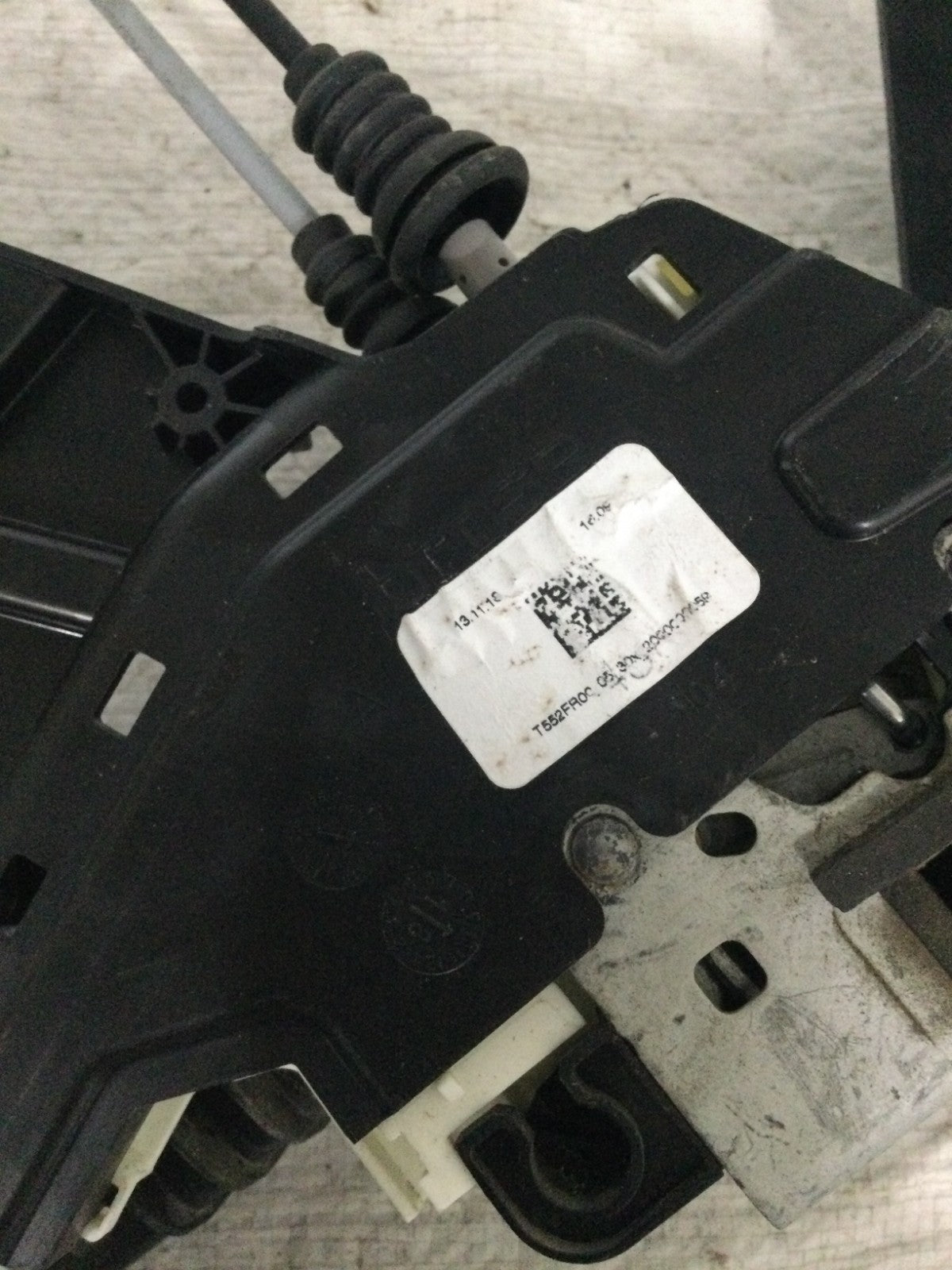 2019 Jeep Compass Front Right Side Door Lock Latch Actuator OEM 04589916AF