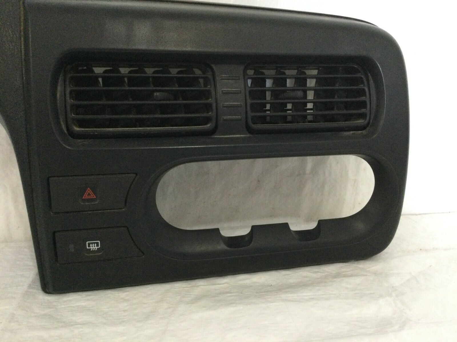 2001 Nissan Xterra Dash Cluster Surround Trim Bezel W/ Air Vent OEM