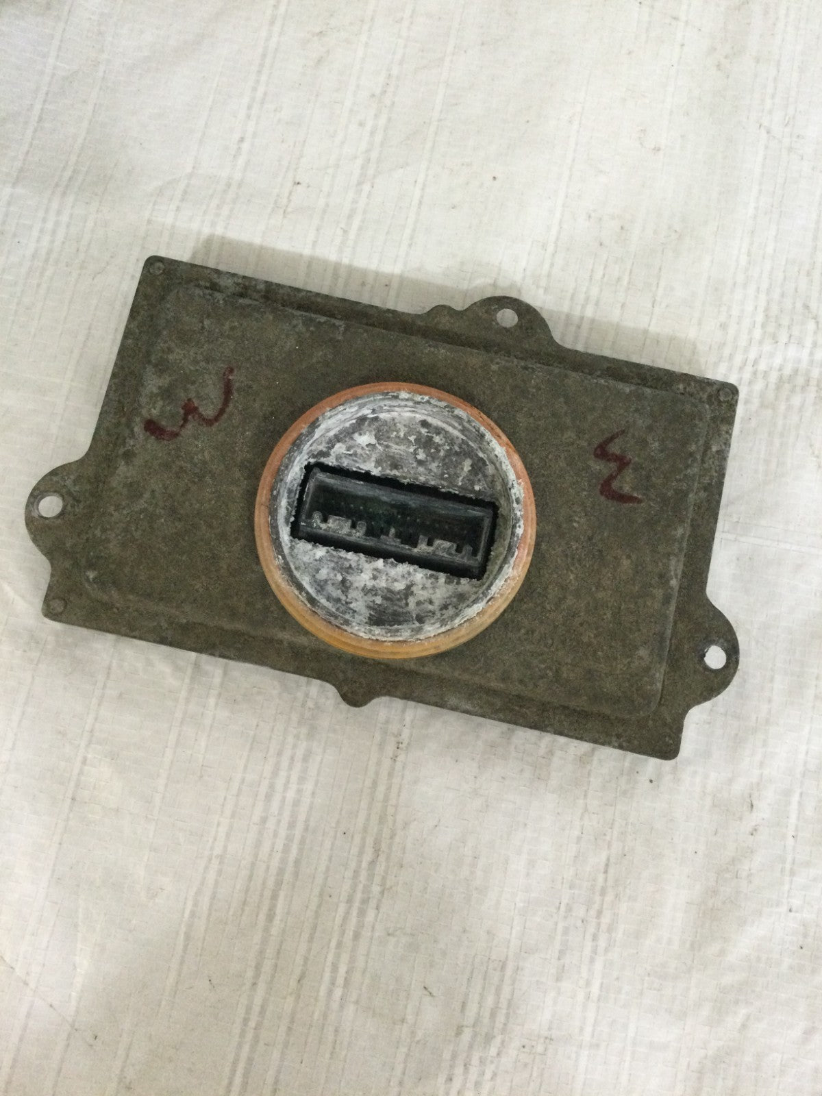 2019 Dodge Ram 2500 Headlight Control Module Ballast OEM 90181417