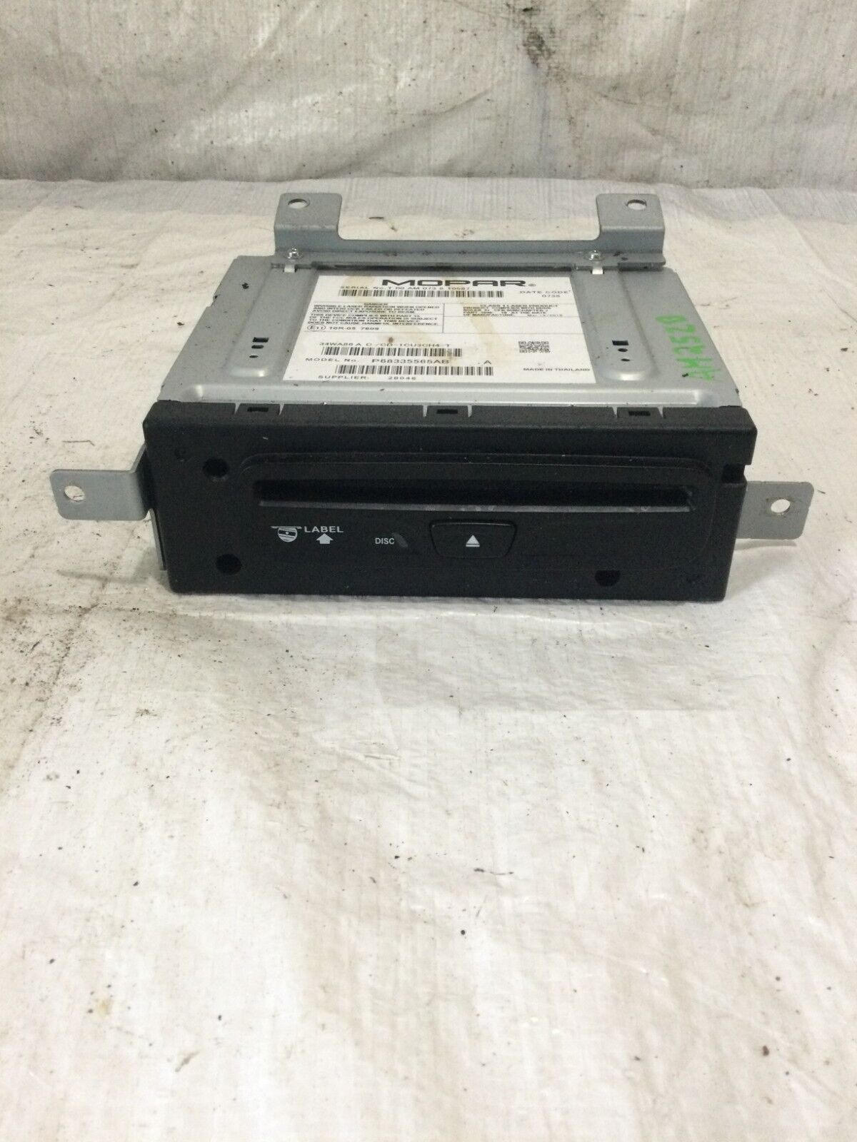 2019 Dodge Ram 1500 Pickup Radio CD Player 68335565AB OEM