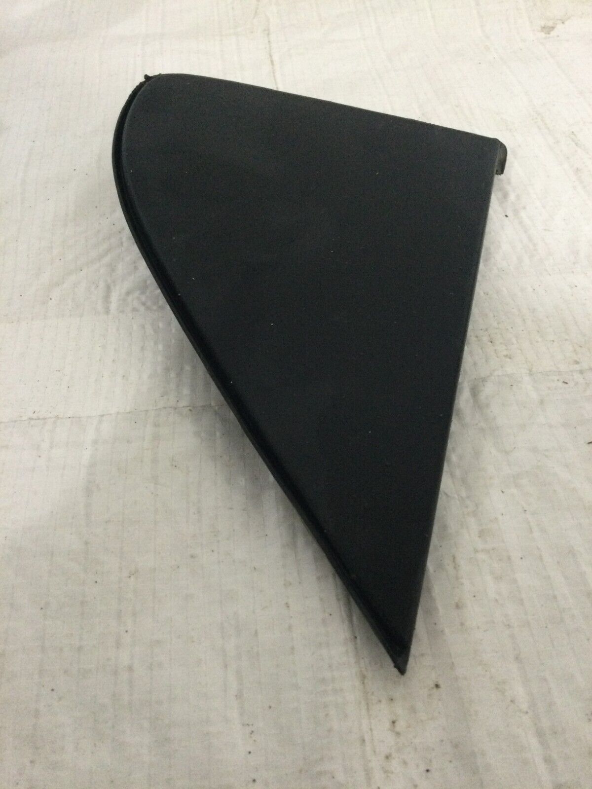 2019-2023 Chevrolet Silverado 1500 Black Door Right Corner Molding OEM