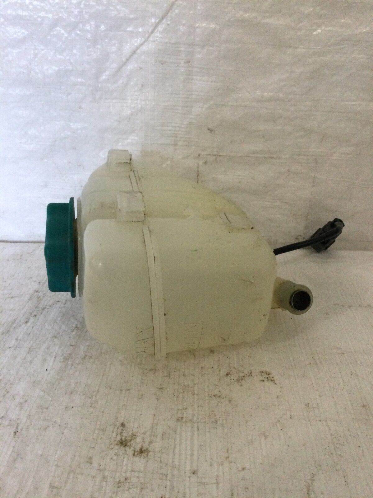 2004 Volvo S60 Coolant Reservoir Radiator Tank OEM