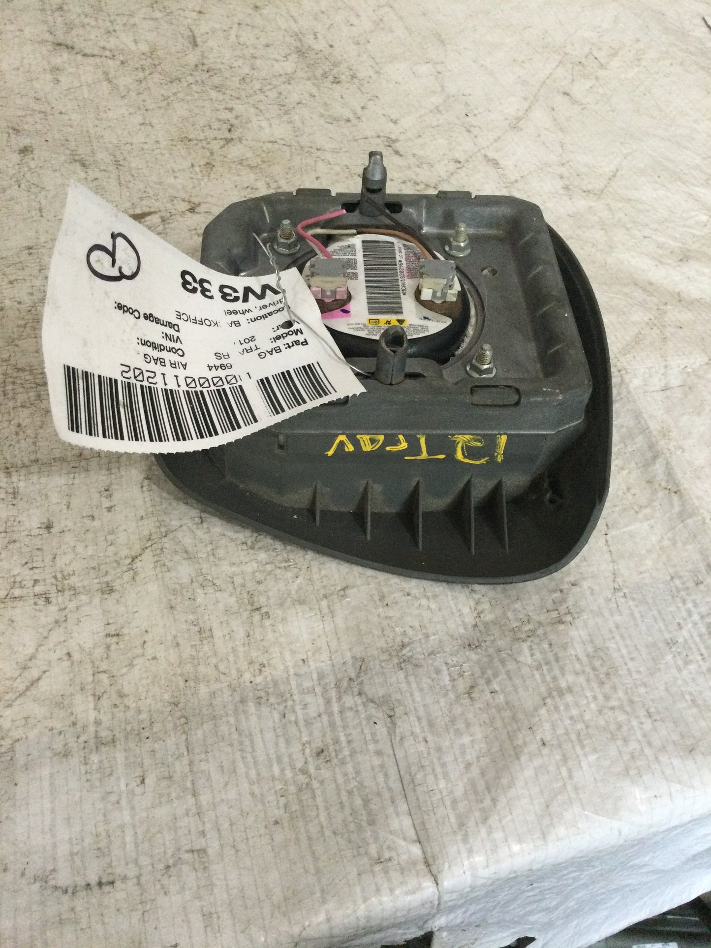 2017 Chevrolet Traverse Driver's Steering Wheel Air Bag